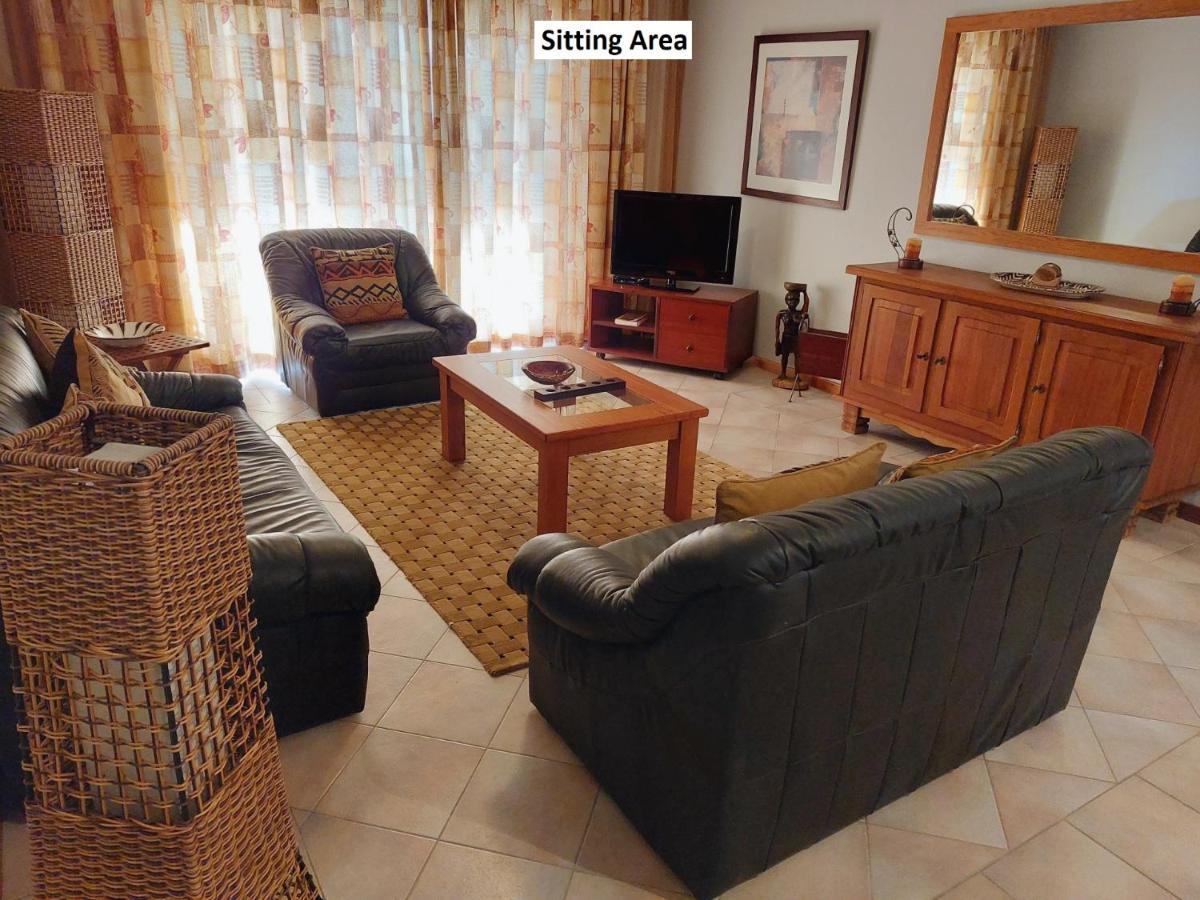 Central Self Catering 斯瓦科普蒙德 外观 照片